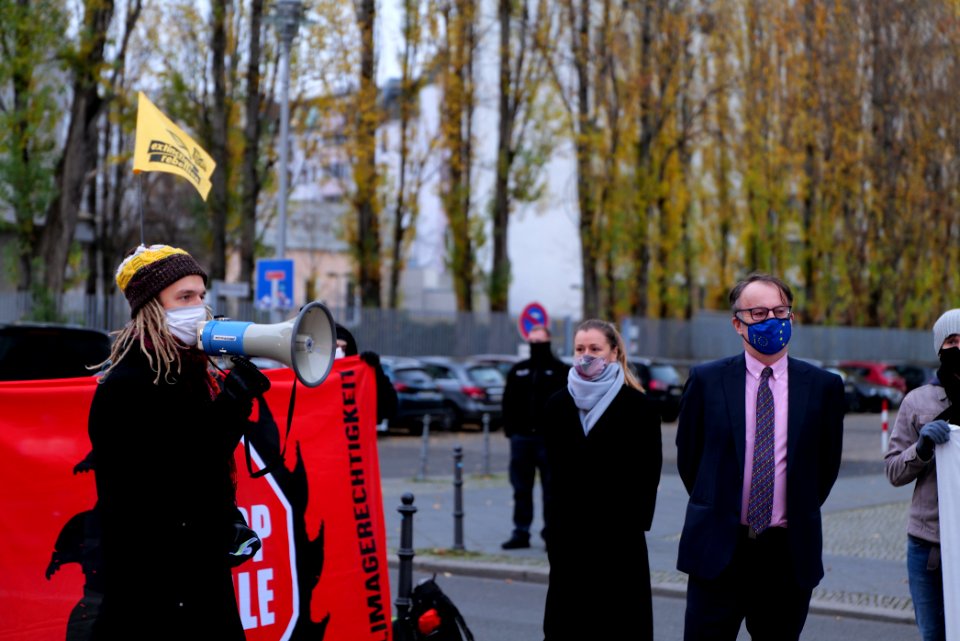 Protest on Czech Republic coal commission in front of embassy in Berlin 2020-11-30 46
