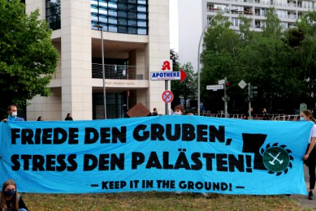 Protest at Willy-Brandt-Haus Berlin 2020-07-01 78
