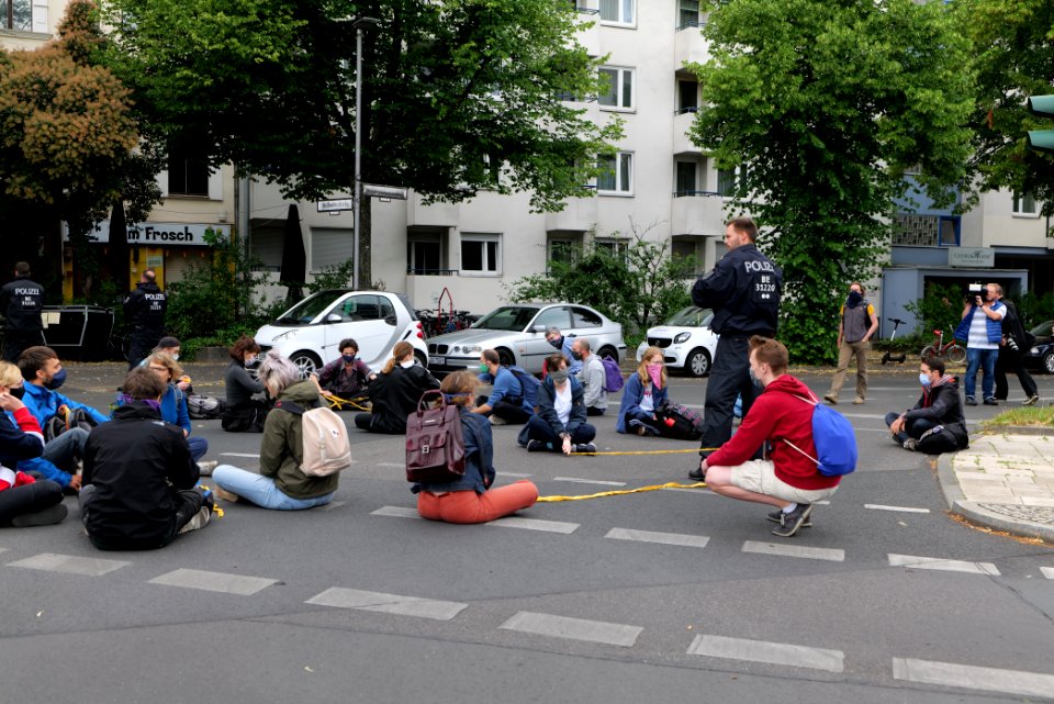 Protest at Willy-Brandt-Haus Berlin 2020-07-01 43