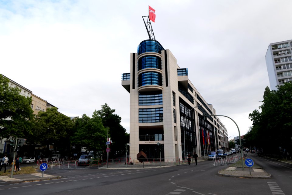 Protest at Willy-Brandt-Haus Berlin 2020-07-01 04