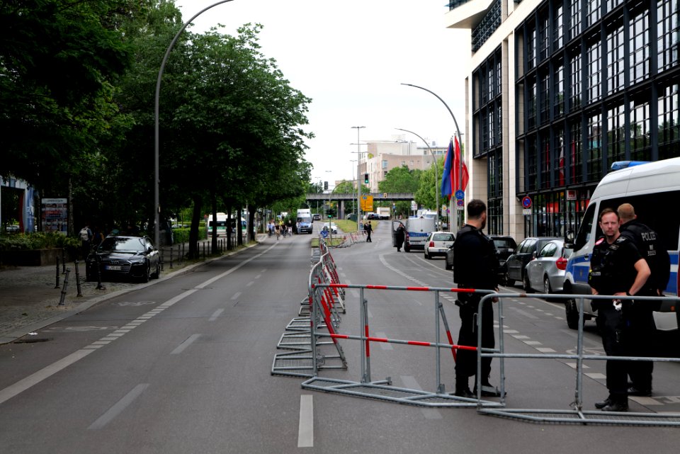 Protest at Willy-Brandt-Haus Berlin 2020-07-01 02