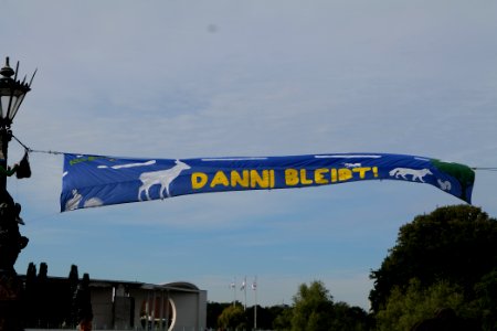 Protest at Autogipfel in Berlin 2020-09-08 Robin Wood banner 01