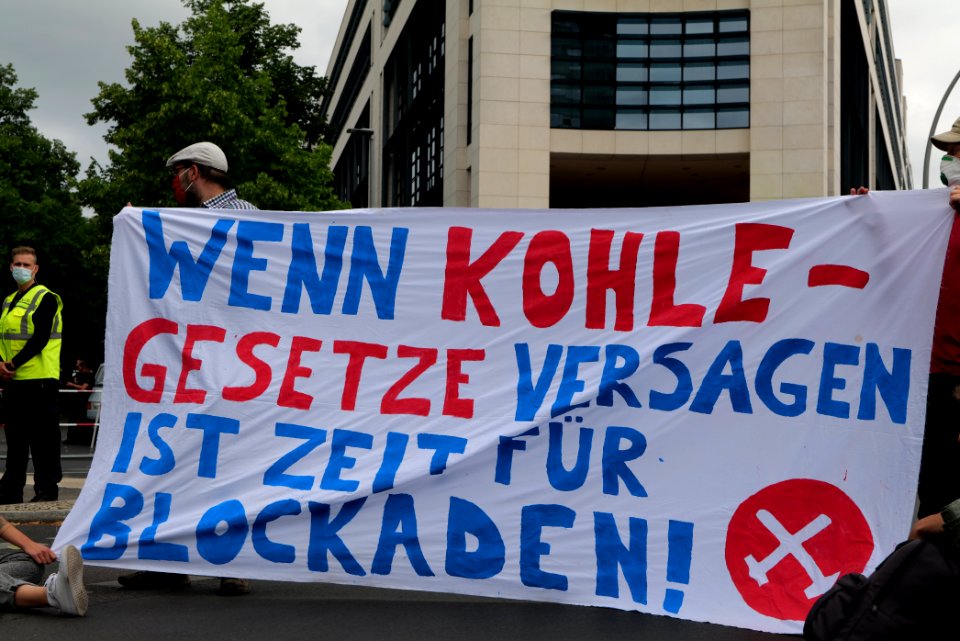 Protest at Willy-Brandt-Haus Berlin 2020-07-01 74