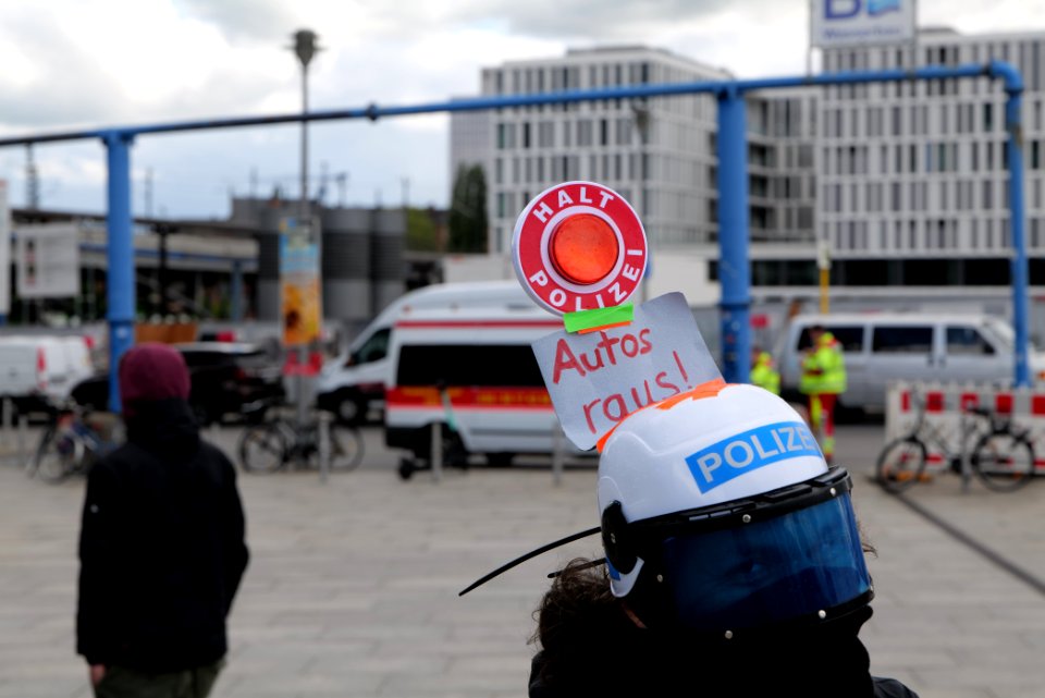 Protest at Autogipfel in Berlin 2020-05-05 132