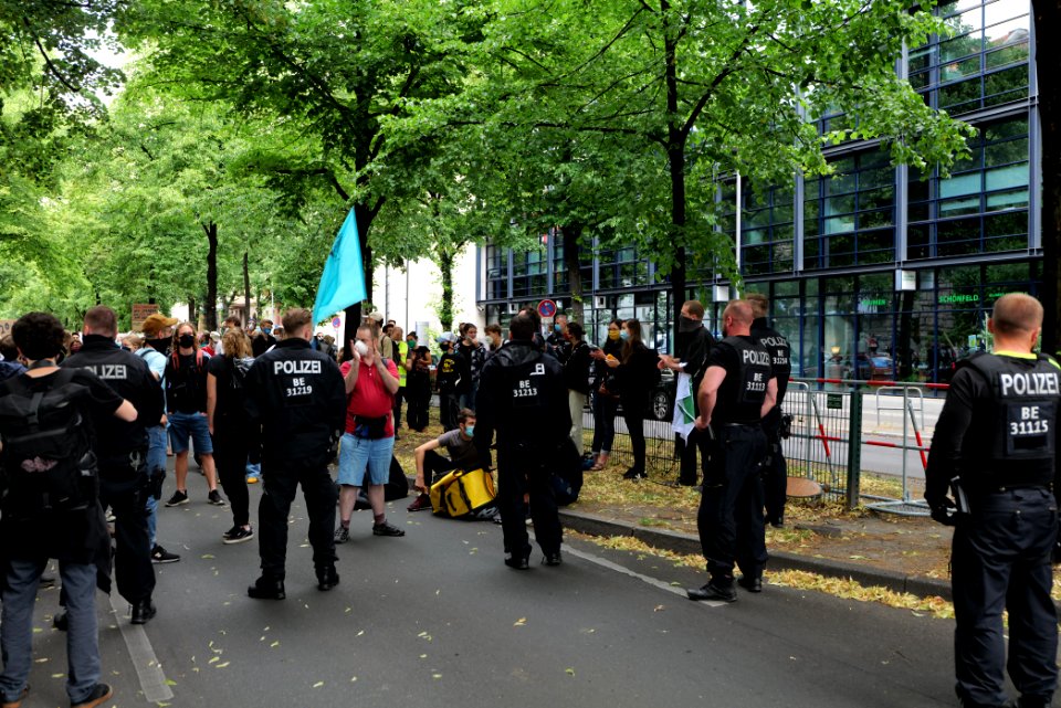 Protest at Willy-Brandt-Haus Berlin 2020-07-01 59