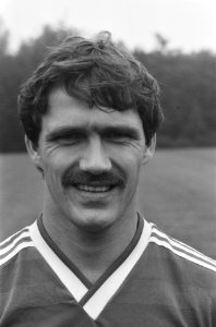 PSV koppen 12, 13 Barry van Aerle , 14 Frank Arensen, Bestanddeelnr 934-0447