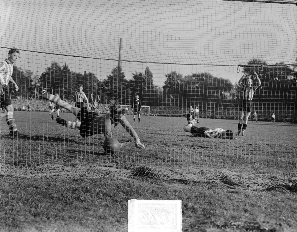 PSV tegen VVV 0-2, Bestanddeelnr 904-7960