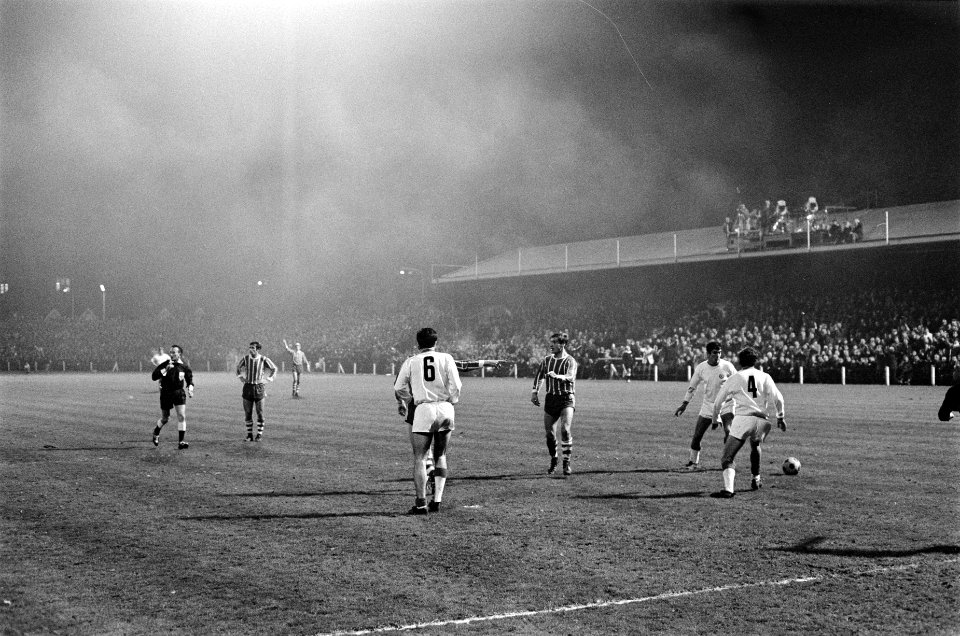 PSV tgen AS Roma 1-0 in de Europa Cup II, Bestanddeelnr 923-0221