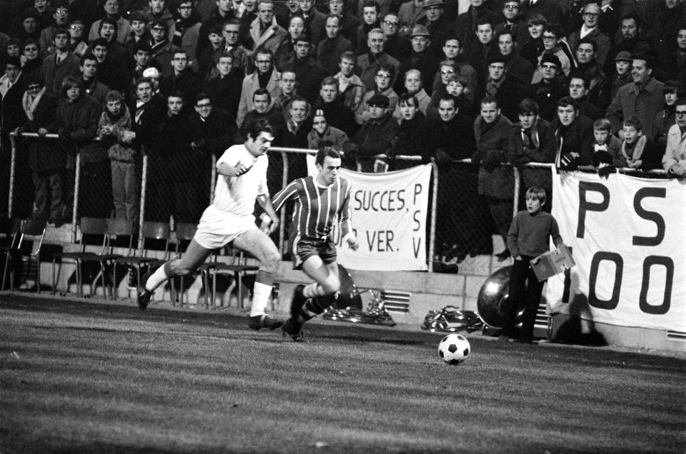 PSV tgen AS Roma 1-0 in de Europa Cup II, Bestanddeelnr 923-0222