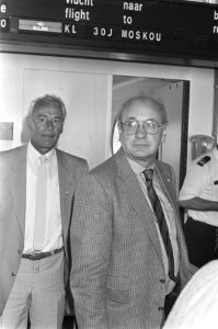 Promotie delegatie Olympische Spelen 1992 naar Moskou Roel Walraven en Rien Bal, Bestanddeelnr 933-0505