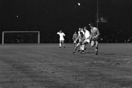 PSV tegen Rapid Wien 4-2., Bestanddeelnr 922-8349