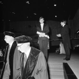 Promotie dr J Donner aan de VU in Amsterdam, opdracht Ministerie Onderwijs en , Bestanddeelnr 929-9106