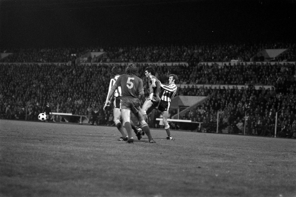 PSV tegen AZ67 0-0, spelmomenten, Bestanddeelnr 929-4243