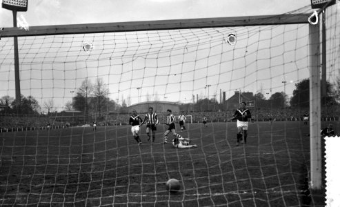 PSV tegen SC Enschede 5-0, Bestanddeelnr 910-7881