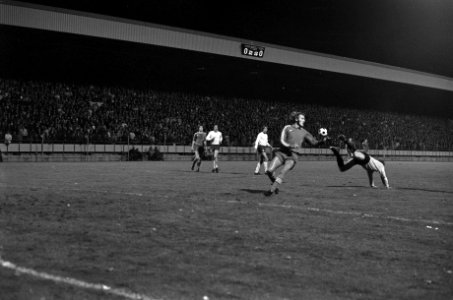 PSV tegen FC Utrecht 6-0, spelmomenten, Bestanddeelnr 927-5094 photo