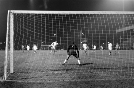 PSV tgen AS Roma 1-0 in de Europa Cup II, Bestanddeelnr 923-0217