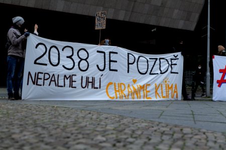 Protest on Czech Republic coal commission in front of embassy in Berlin 2020-11-30 23