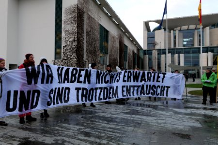 Protest during German government decision about the coal power usage at the chancellery 2020-01-29 02