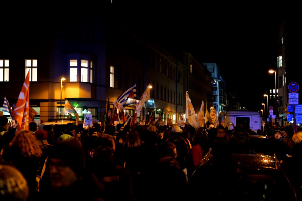 Protest in front of FDP headquarter after Thuringia prime minister election 2020-02-05 24