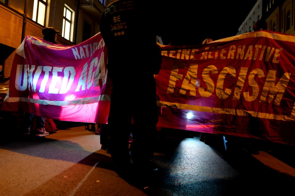 Protest in front of FDP headquarter after Thuringia prime minister election 2020-02-05 18