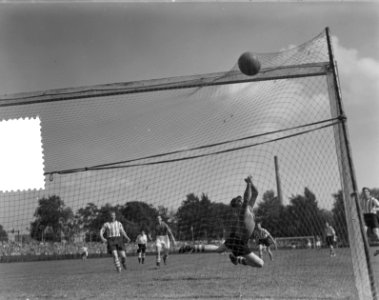 PSV tegen Emma 0-1, Bestanddeelnr 904-7445