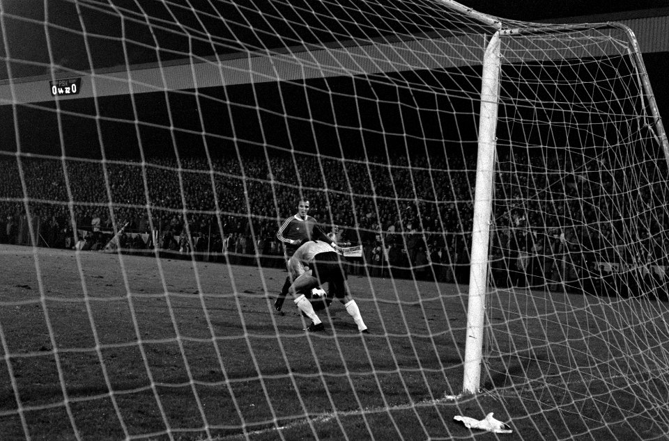 PSV tegen St. Etienne 0-0 (Europacup-I) spelmomenten, Bestanddeelnr 928-8686