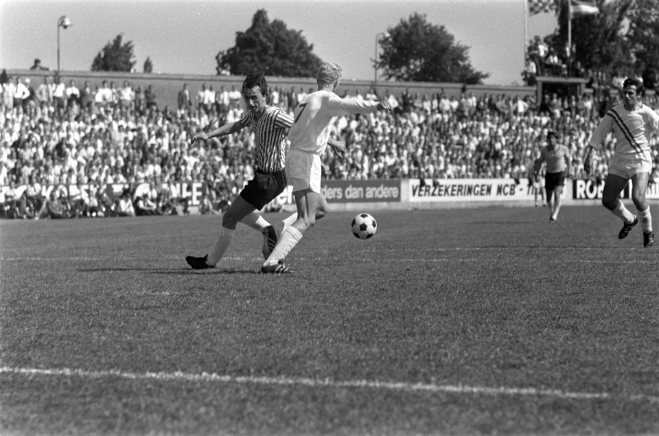 PSV tegen Sparta 1-0, te Tilburg, Bestanddeelnr 922-4986