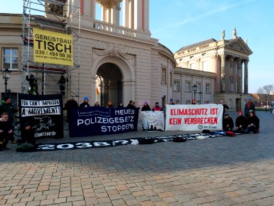 Protest in front of the Landtag Brandenburg 28-02-2019 02
