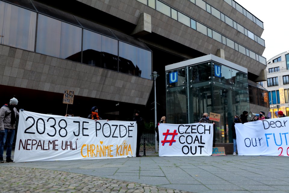 Protest on Czech Republic coal commission in front of embassy in Berlin 2020-11-30 24