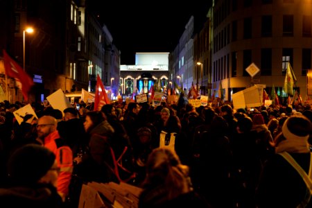 Protest in front of FDP headquarter after Thuringia prime minister election 2020-02-05 26