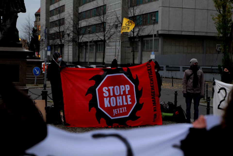 Protest on Czech Republic coal commission in front of embassy in Berlin 2020-11-30 42