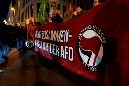 Protest in front of FDP headquarter after Thuringia prime minister election 2020-02-05 06