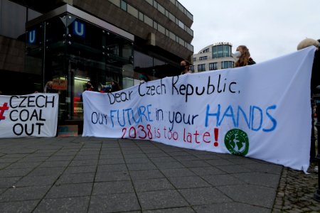 Protest on Czech Republic coal commission in front of embassy in Berlin 2020-11-30 29