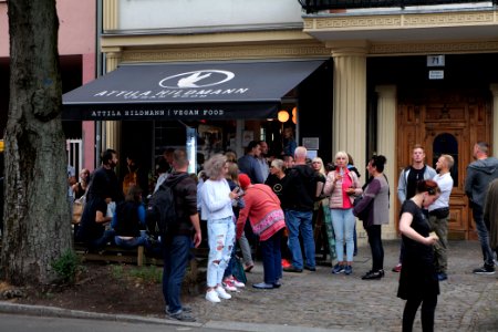 Protest in support of the Attila Hildmann restaurant 2020-08-28 08
