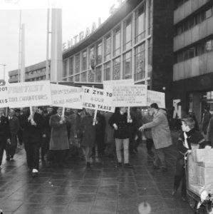 Protestmeeting Rotterdamse taxichauffeurs, Bestanddeelnr 917-4119