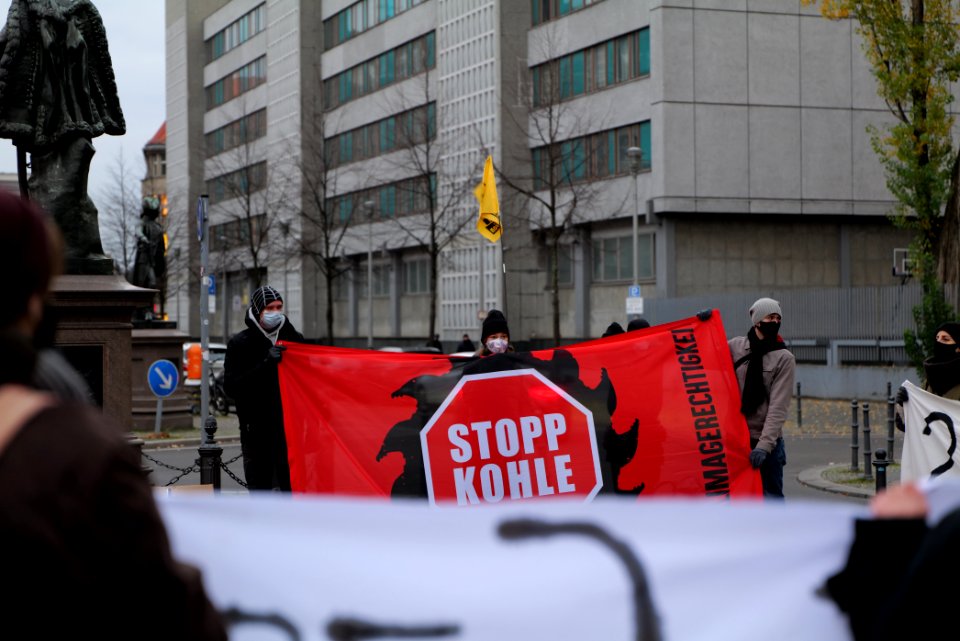 Protest on Czech Republic coal commission in front of embassy in Berlin 2020-11-30 41