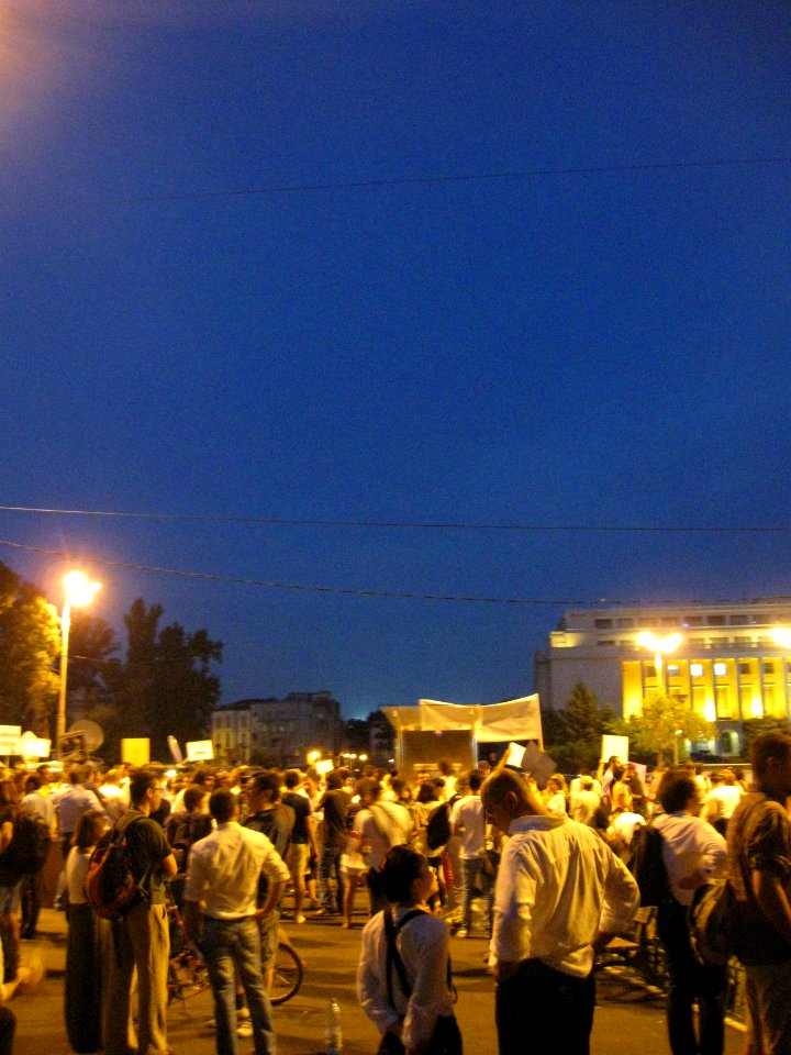 Proteste Victoria 5-7-12 02