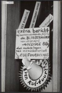 Protesten, beeldende kunsten, etalages, kooistra p, Bestanddeelnr 091-0353