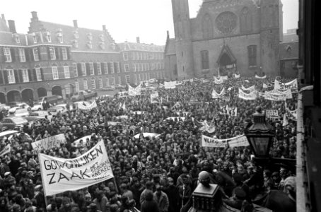 Protestmars van duizenden scholieren en studenten voor hu aan Biafra, Den Haag ., Bestanddeelnr 923-1640
