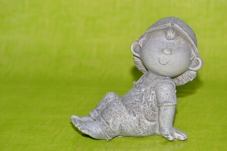 Ceramic figures ceramic sit