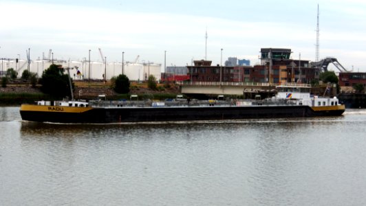 Radu - ENI 02334792, Van Cauwelaertsluis, Port of Antwerp pic2