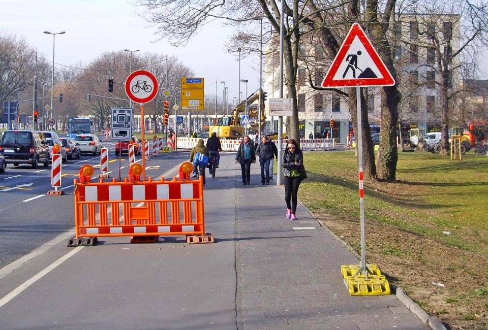 Radwegsperrung-Goettingen-02