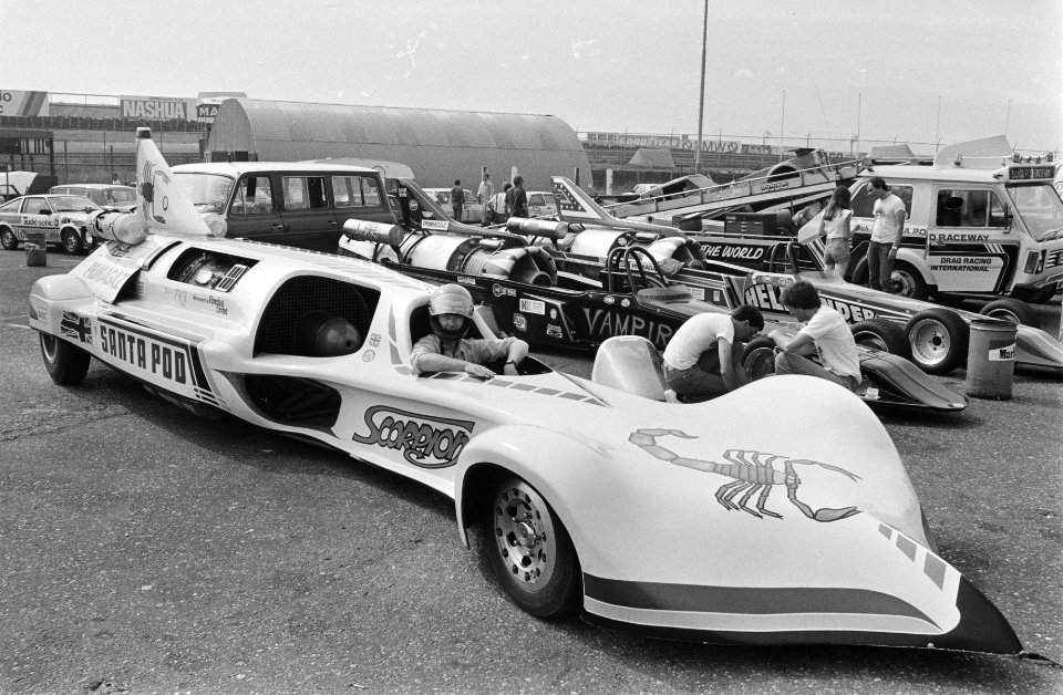 Race voor dragsters in Zandvoort Rockcar Scorpion, Bestanddeelnr 932-6513