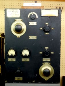 Radiomarine Corporation of America (RCA) Radio Telegraph Transmitter Model ET 8004 - New England Wireless & Steam Museum - East Greenwich, RI - DSC06718