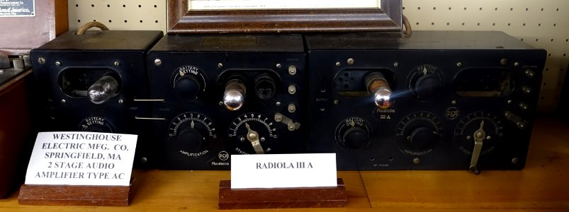 Radiola III-A with Type AC two-stage audio amplifier, Westinghouse and Radio Corporation of America- New England Wireless & Steam Museum - East Greenwich, RI - DSC06661