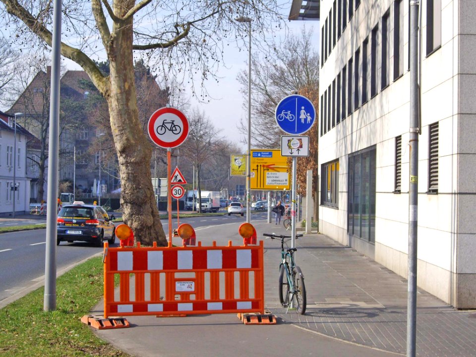 Radwegsperrung-Goettingen-01