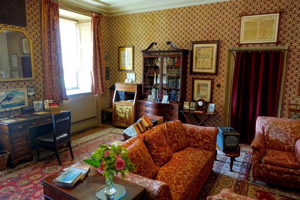 Radio room - Kingston Lacy - Dorset, England - DSC03382