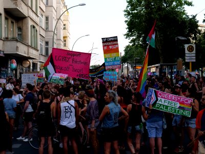Radical Queer March Berlin 27-07-2019 BDS block 04