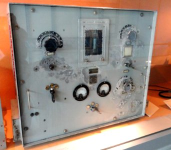Radio long-wave transmitter Spez. 188 F - Zeppelin Museum Friedrichshafen - DSC06835
