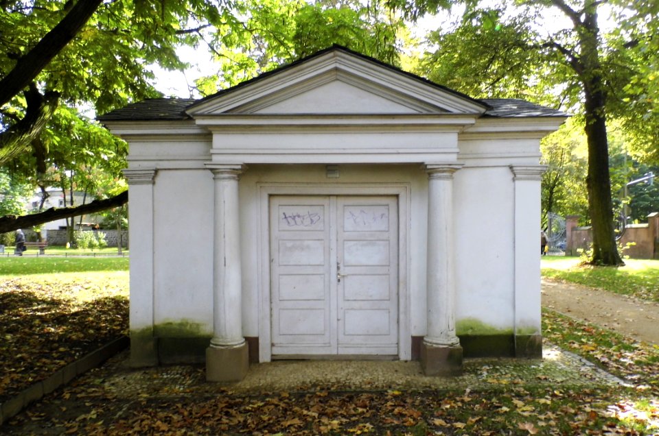 Rödelheim, Brentanopark, Goethe-Tempel, Front